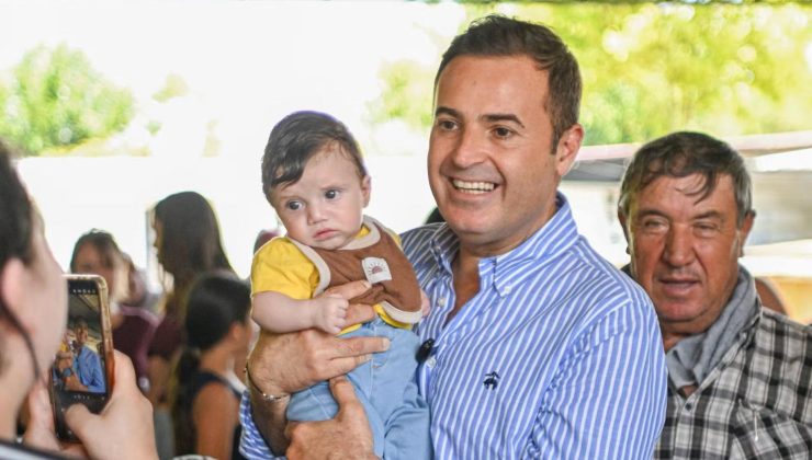 AHMET AKIN: “HERKESE YAKIN” ANLAYIŞIYLA HİZMET YOLUNA DEVAM EDİYOR