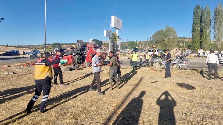 Afyonkarahisar’da feci kaza! Ölü ve yaralılar var