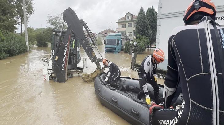 Bakan Çiftçi’den Sakarya’daki selde mahsur kalan 4 kişinin kurtarılmasına ilişkin açıklama