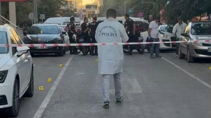 Batman’da cadde ortasında kavga! 2’si yoldan geçiyordu… 3 kişi yaralandı