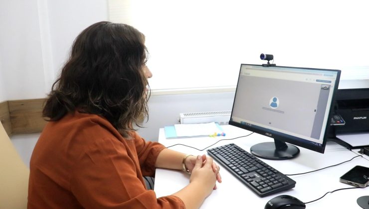 Diyarbakır’da sağlık hizmetinde yeni dönem! Psikolog, diyetisyen ve hekimle görüntülü görüşme imkanı