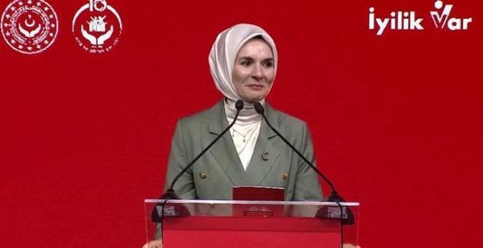 İyilik Var web sitesi ve mobil uygulaması erişime açıldı