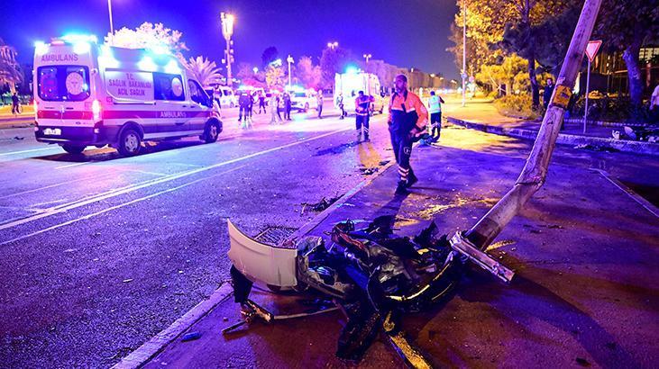 Maltepe’de feci kaza! İki otomobil çarpıştı; 2’si ağır 9 yaralı
