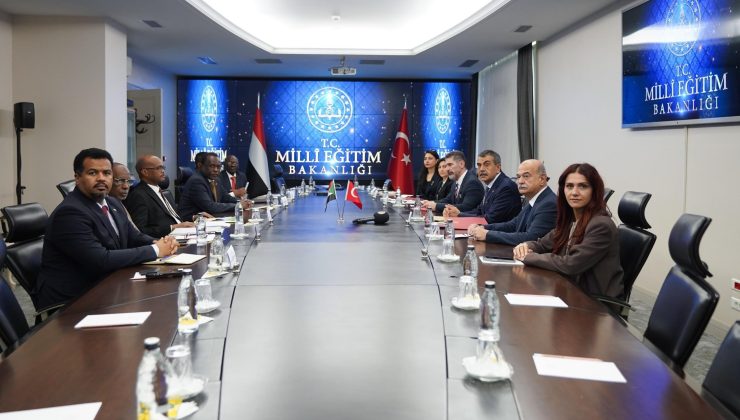 Milli Eğitim Bakanı Yusuf Tekin, Sudan Eğitim Bakanı Hajar ile bir araya geldi