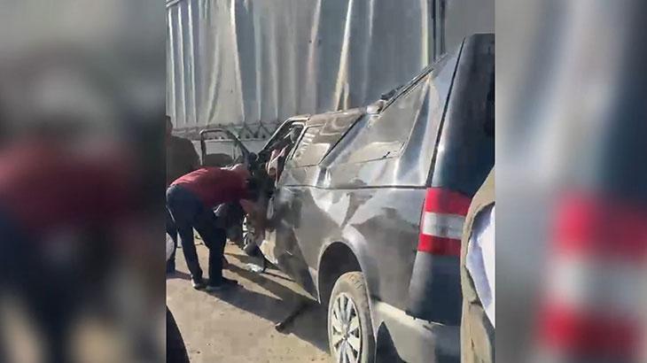 Şanlıurfa’da feci kaza! Minibüs, TIR’a arkadan çarptı: 2 ölü, 2 ağır yaralı