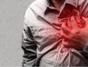 Uzun süre oturmak kalp krizi riskini artırıyor