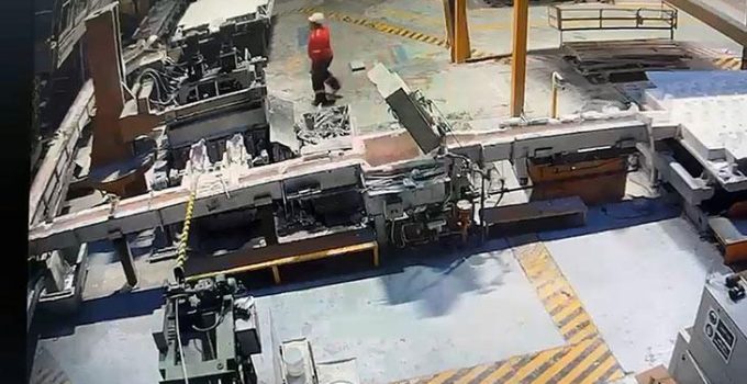 Alüminyum fabrikasındaki patlamanın görüntüleri ortaya çıktı