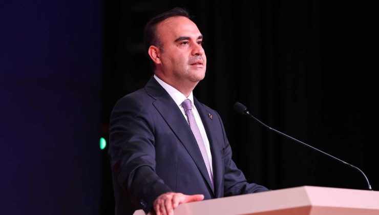Bakan Kacır: İnsanı merkeze almayan bir teknoloji insanlığın hayrına bir netice üretmez