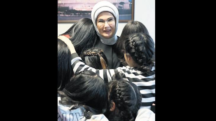 ‘Kız çocuklarının eğitimle güçlenmesi ülkemizin desteklediği önceliklerden’