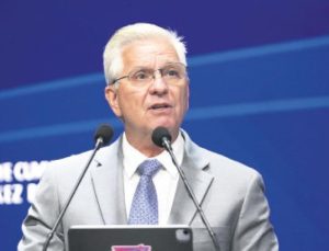Fed’den İstanbul’da faiz artışı sinyali