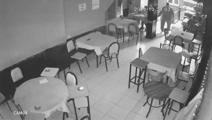 İstanbul Fatih’te kıraathanede feci olay! Merdivenlerden düşen 64 yaşındaki adam hayatını kaybetti