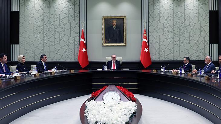 Kabine yoğun gündemle toplandı! İşte masadaki başlıklar