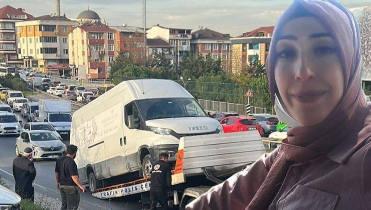 Kaldırımda yürüyorlardı, refleksiyle çocuklarını kurtardı! Anne devrilen minibüsün altında can verdi