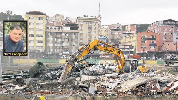 Kayıplar aranıyor yıkım sürüyor
