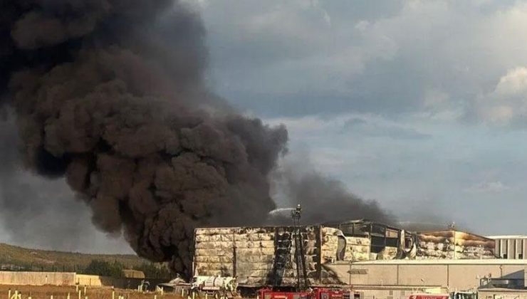 Kırklareli’nde ilaç fabrikasında yangın! Ekipler seferber oldu