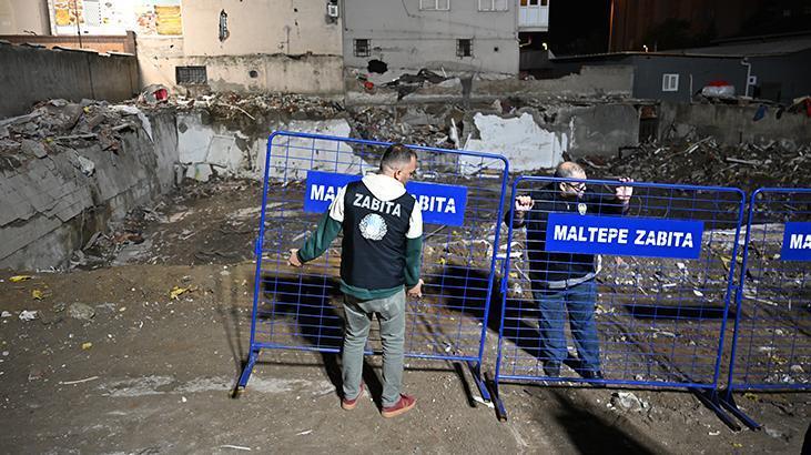 Maltepe’de kısmen çöken binanın enkazında çalışmalar tamamlandı