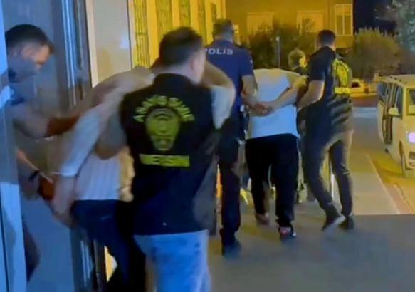 Mersin’de gazino ve otellere operasyon! 22 şüpheli tutuklandı, 6 gazinonun ruhsatı iptal edildi