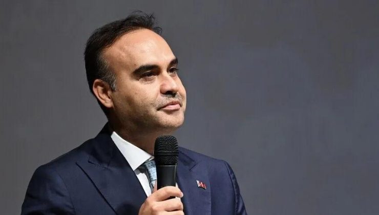 Milli teknoloji atölyeleriyle gençlerimize çalışma ortamını sunuyoruz