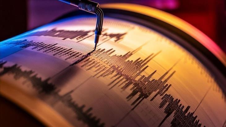 SON DAKİKA DEPREM HABERLERİ: İstanbul’da hissedilen bir deprem meydana geldi