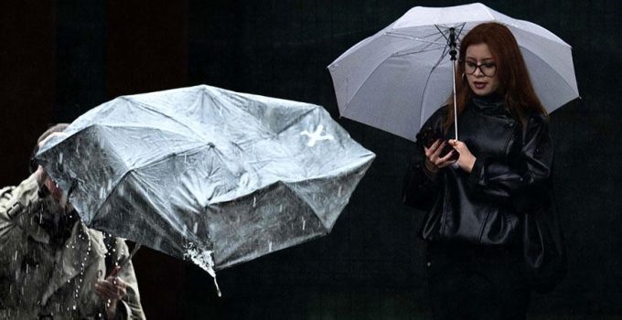 SON DAKİKA HAVA DURUMU HABERLERİ:  Meteoroloji’den uyarı! Sağanak ve gök gürültülü sağanak hangi bölgelerde olacak?