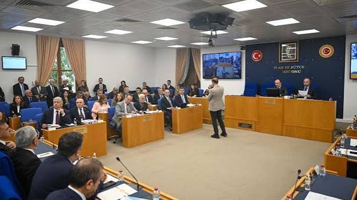 Son dakika… Fon teklifi TBMM Plan ve Bütçe Komisyonu’nda kabul edildi